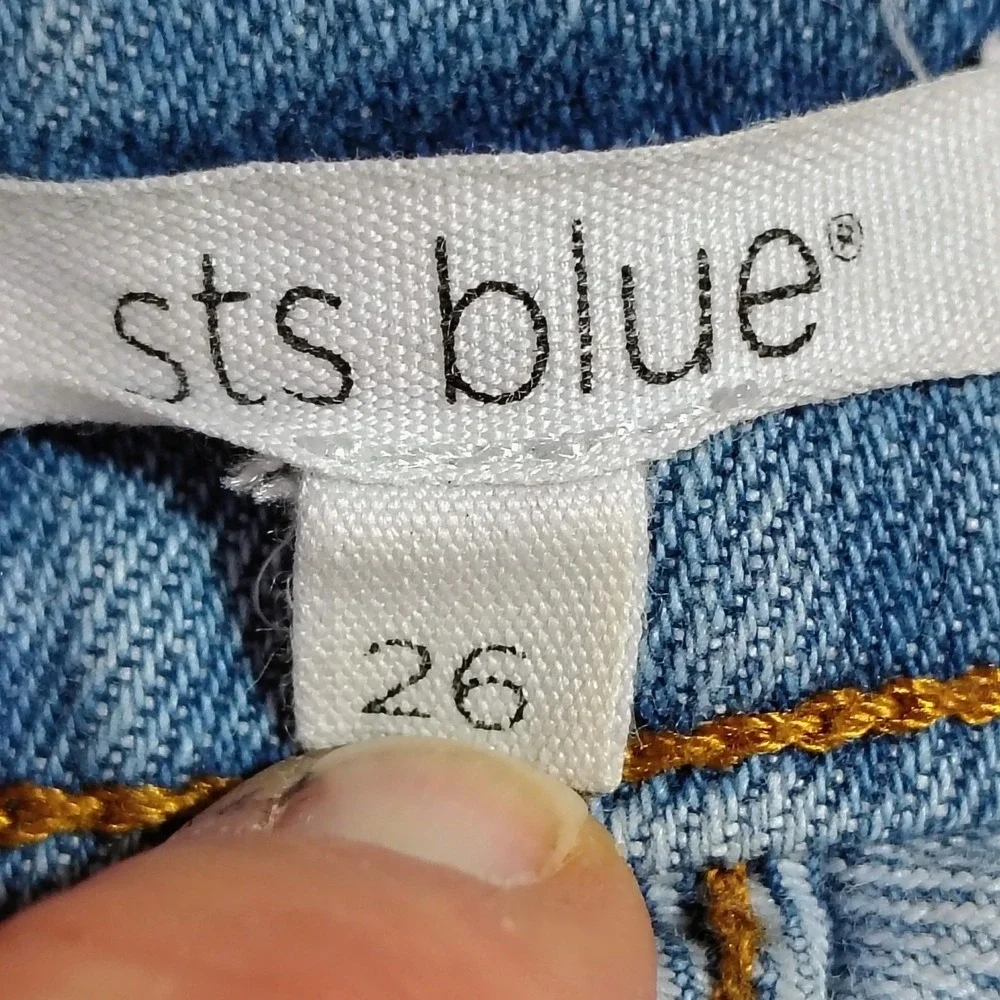 STS Blue Women's Kate High Rise Distressed Denim‎ Cutoff Shorts Size 26
